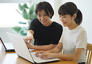 帰社後、ポータルサイトへの登録・管理